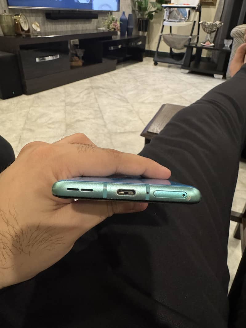 One Plus 8T 2