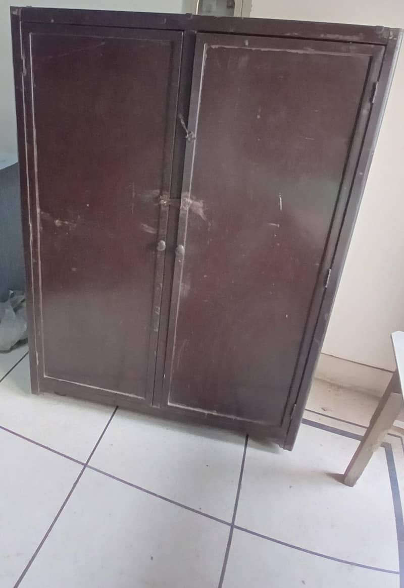 wardrobe 2