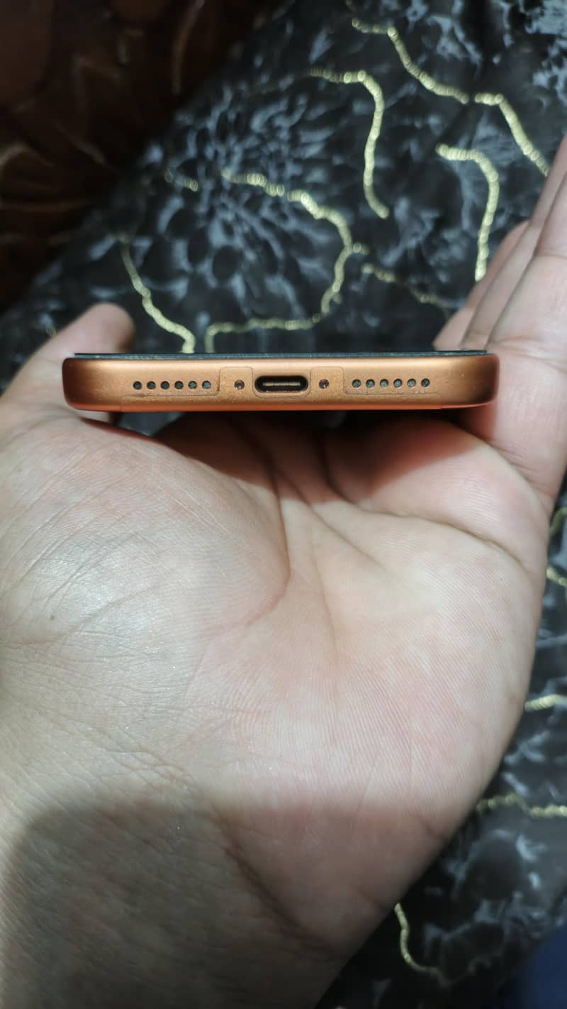 Apple iPhone 17 Pro Max 2