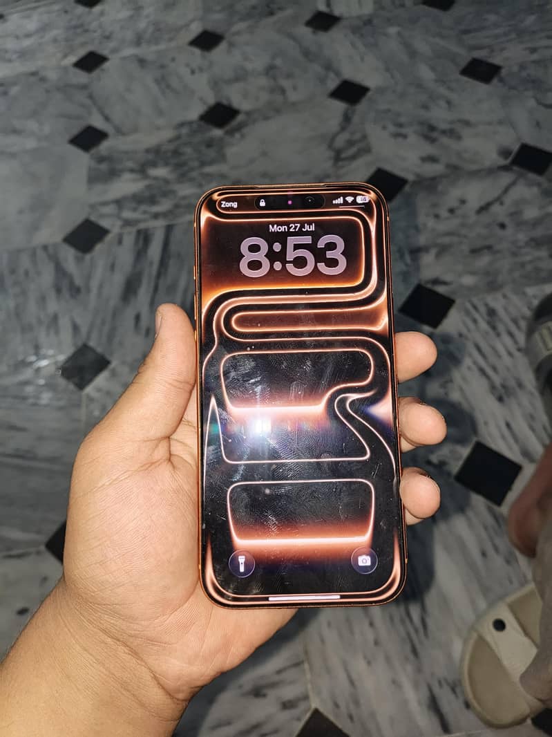 Apple iPhone 17 Pro Max 8