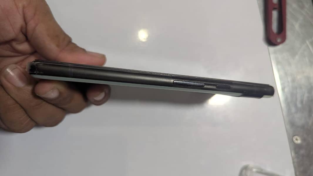 Google Pixel 6a 1