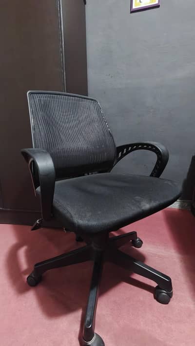 Revolving Chair for sale | Used