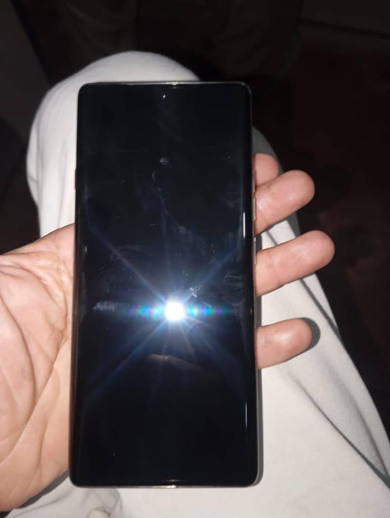 Tecno CAMON 40 Pro 8