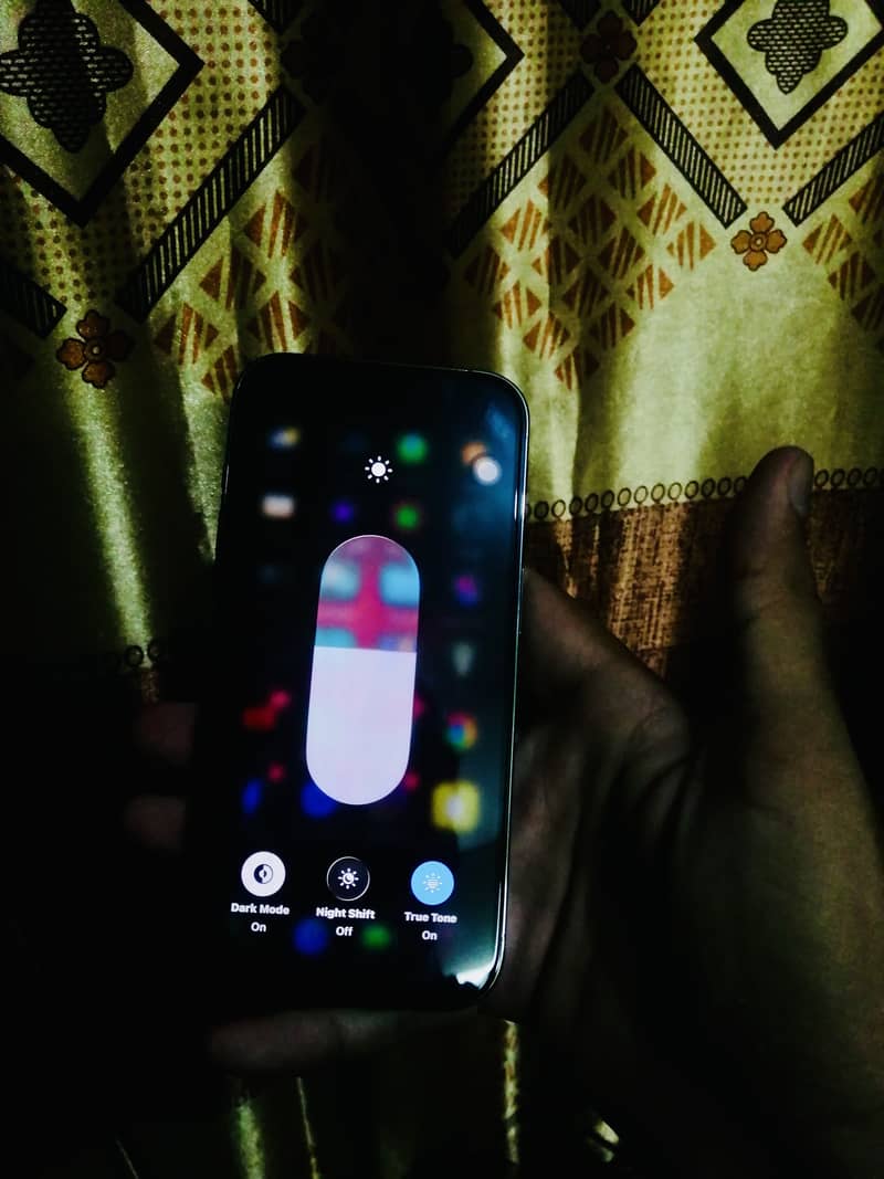 Apple iPhone 14 Pro 3