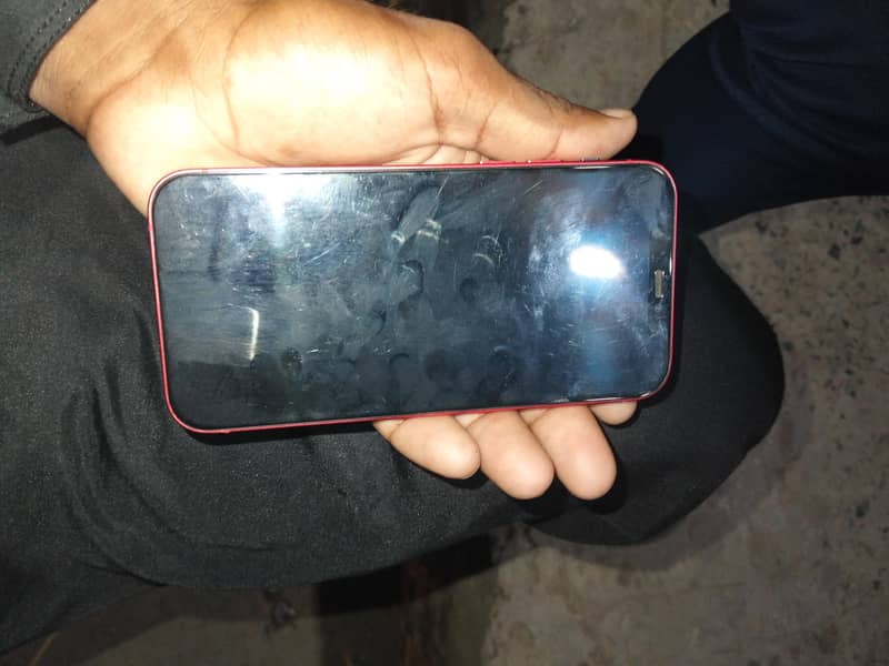 Apple iPhone 12 3