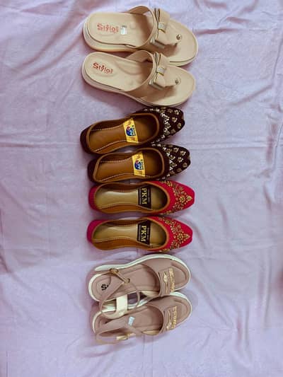 5 Pairs Sandals & Khussa
