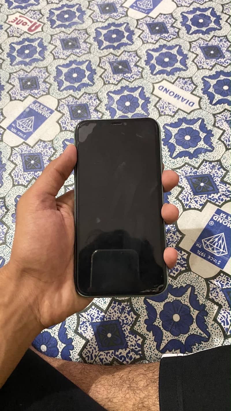 Apple iPhone 11 2