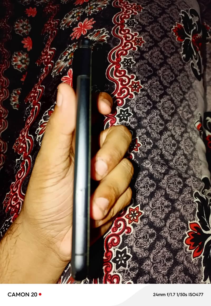 Google Pixel 8 2