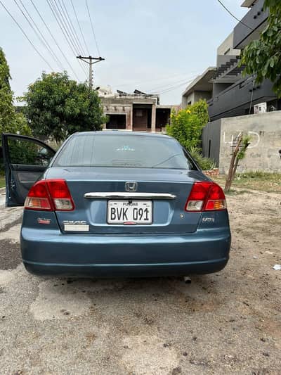 Honda Civic EXi 2005
