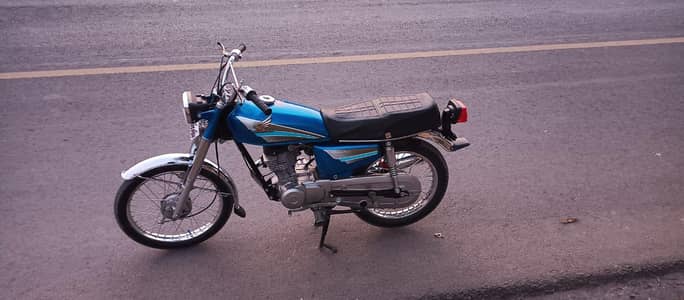 Honda 125 CG 0326/75/44/872/ urgent for sale model 2004