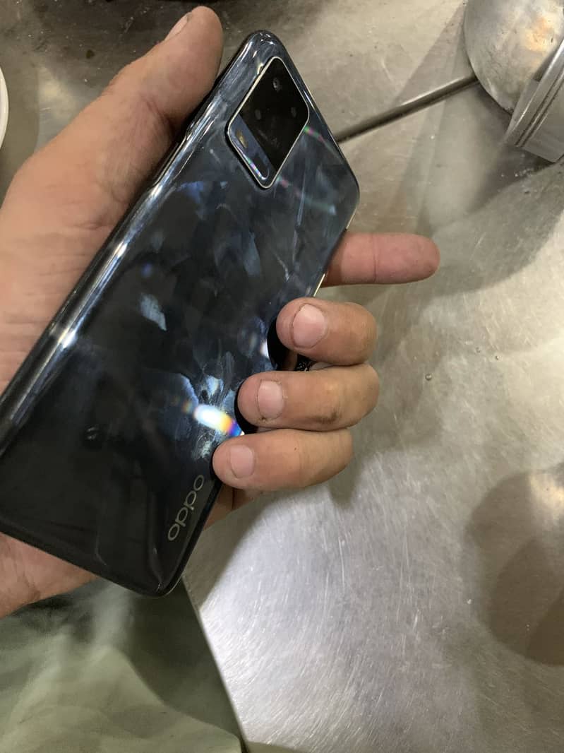 OPPO A54 0