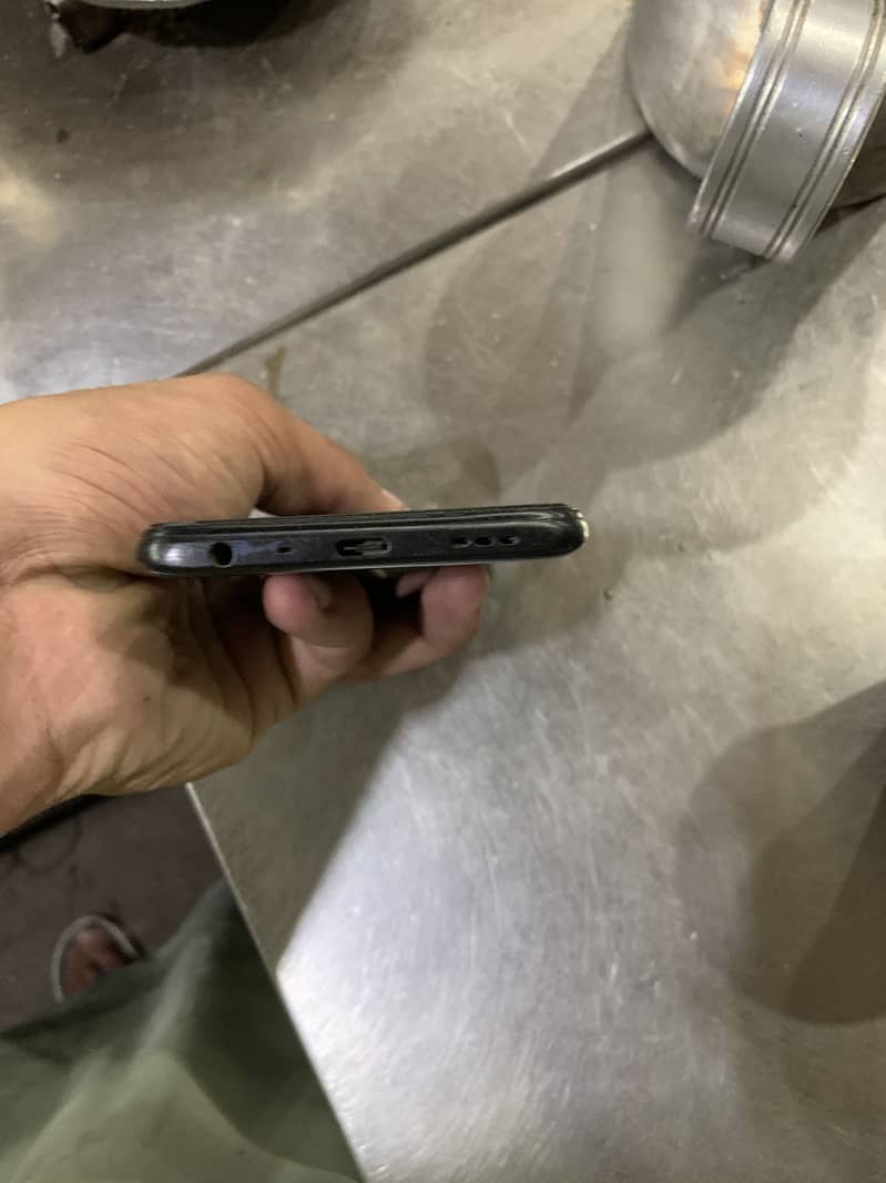 OPPO A54 1