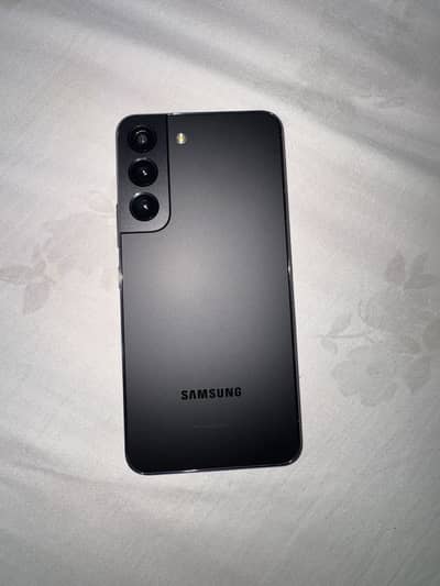 Samsung Mobile S22