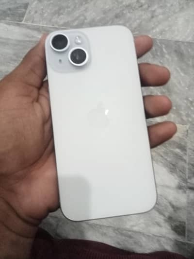 Apple iPhone 15