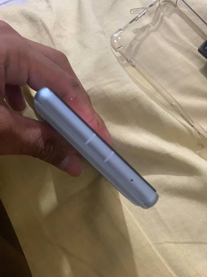 Google Pixel 7a 0