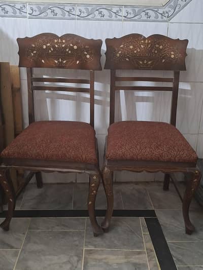 4 pure wood chairs for sale. dining chairs for sale.
