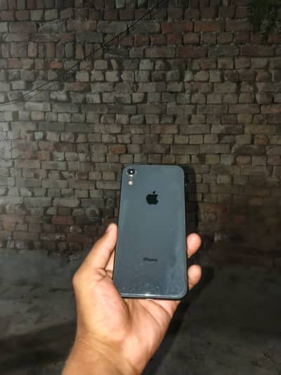 Apple iPhone XR