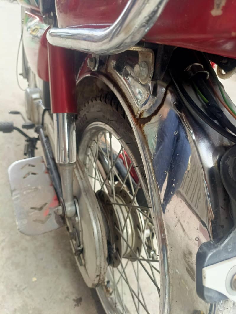Honda CD 70cc 5