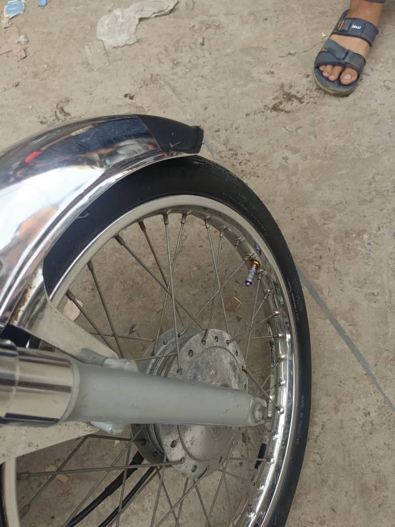 Honda CD 70cc 8