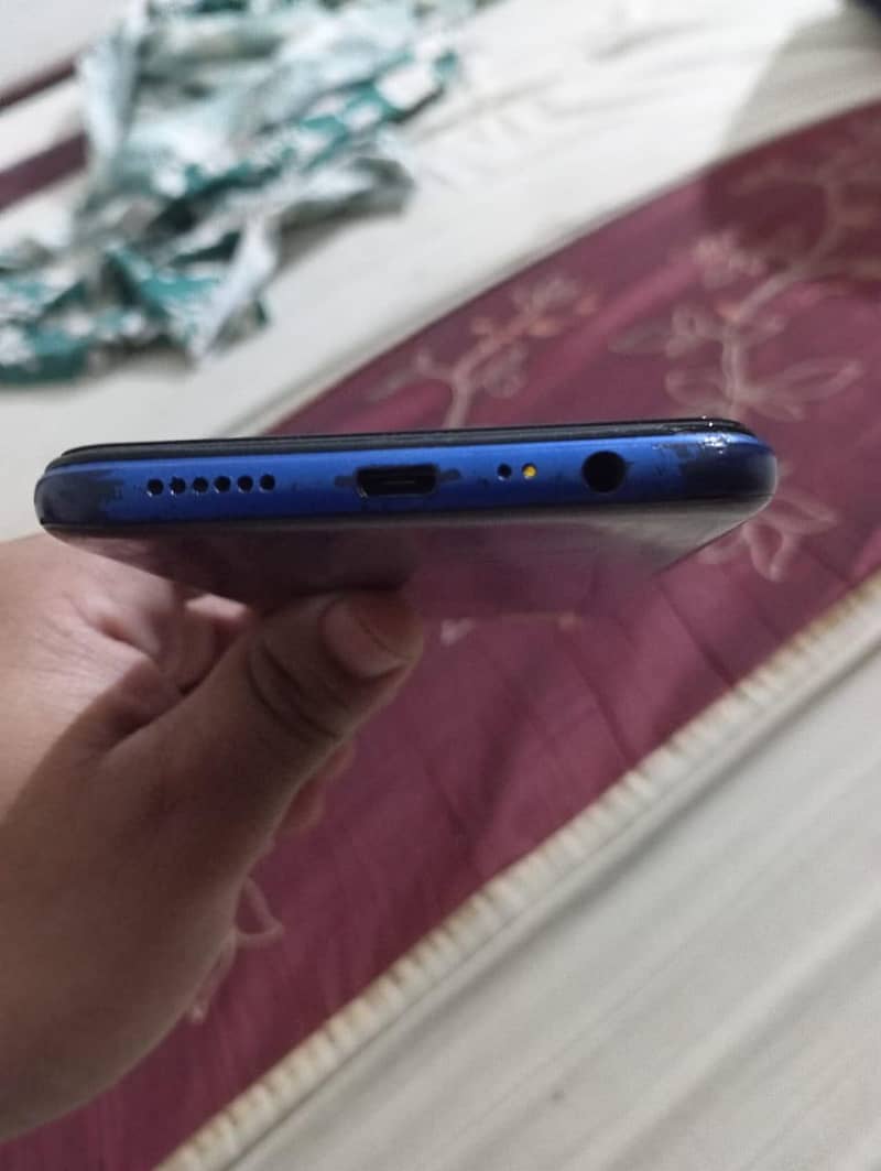 OPPO A5s 4