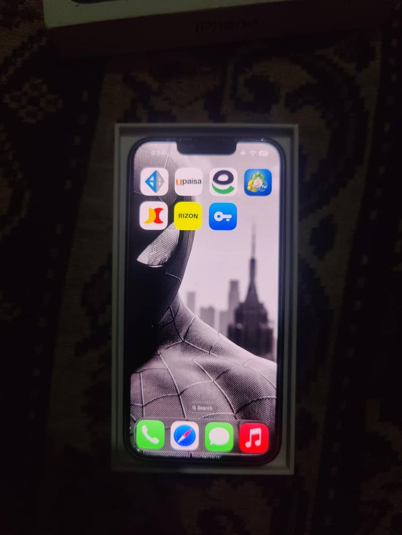 Apple iPhone 16e jv 2