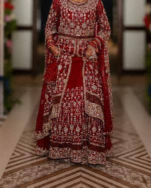 bridal lehnga 3 piece gown style border dubbta