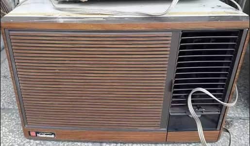 National Window AC 1.5 ton good condition