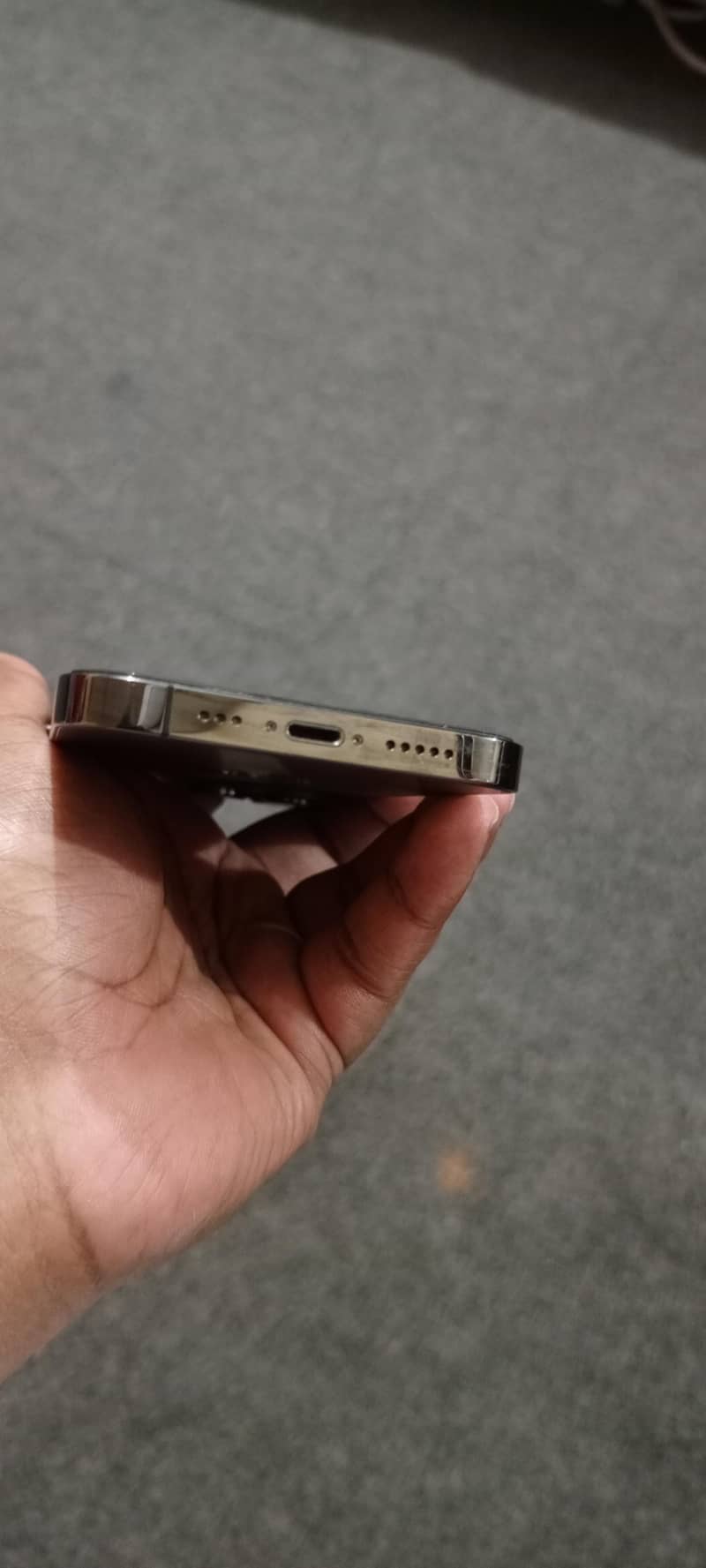 Apple iPhone 13 Pro 4