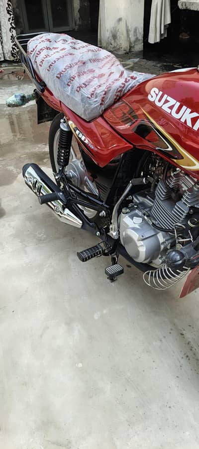 Suzuki 110 CC like new bike all ok