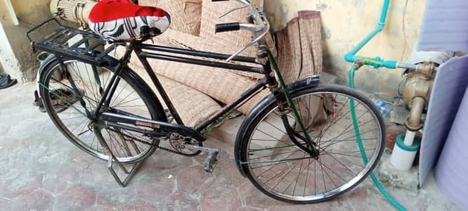sohrab cycle achi condition main haI chulnay main fit hai