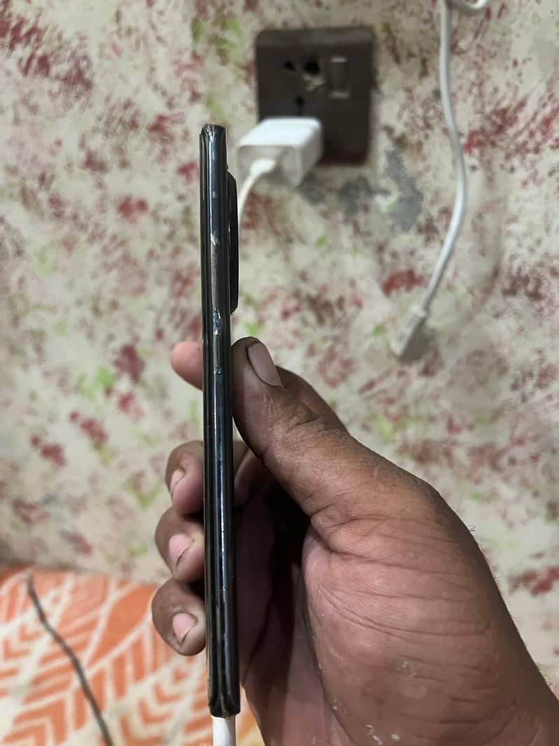 Tecno CAMON 30S 1