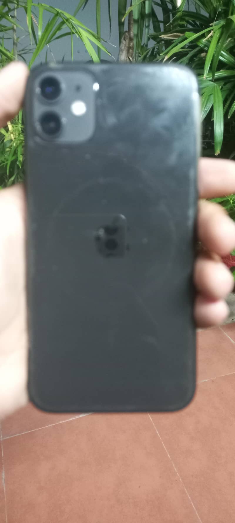 Apple iPhone 11 0