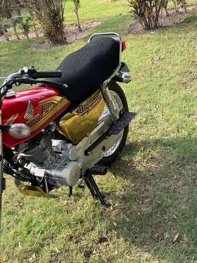 Honda 125 special edition