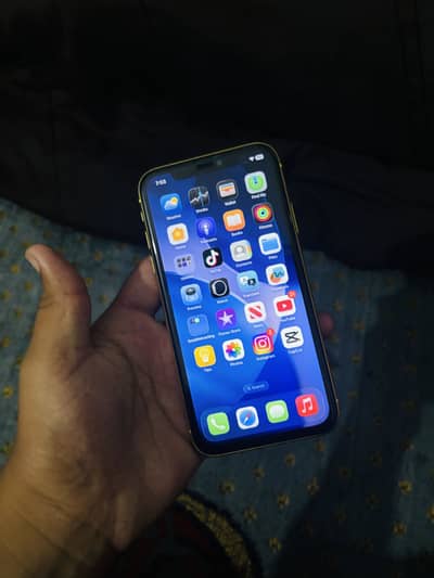 Apple iPhone 11