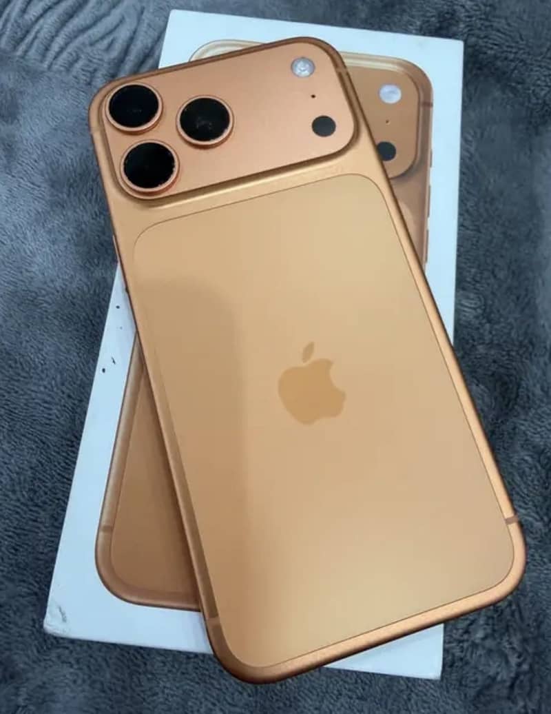 iPhone 17 pro max 3