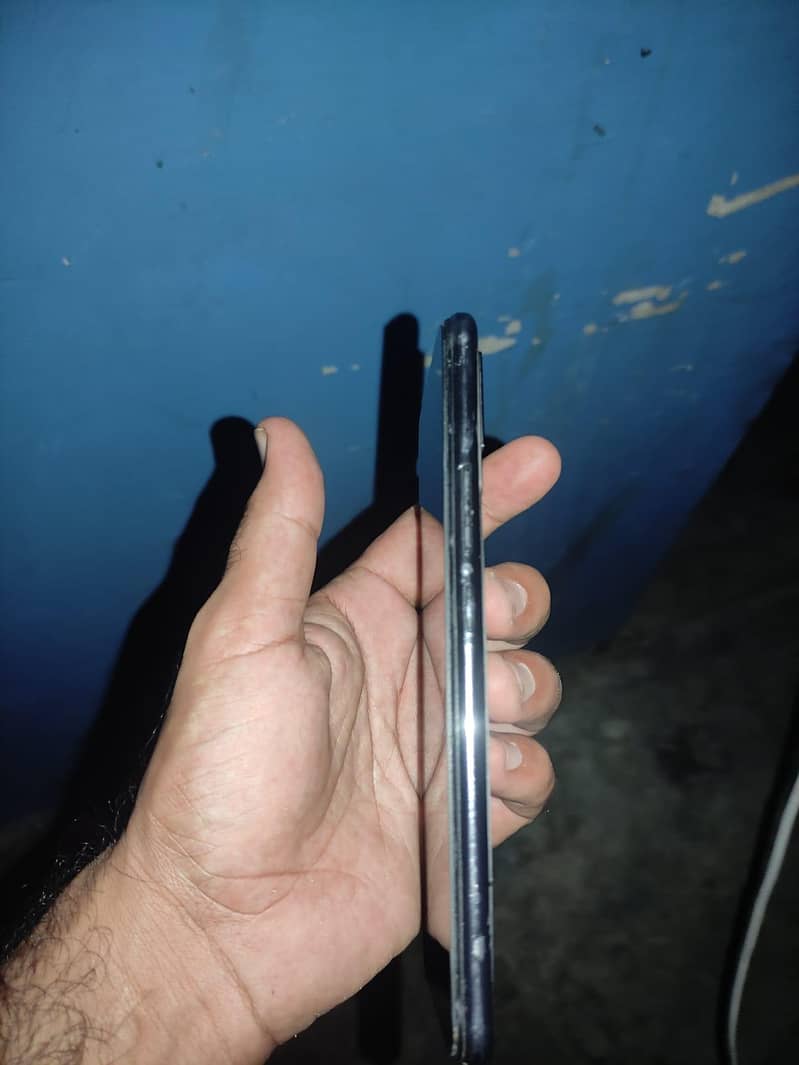 Vivo V21e 4