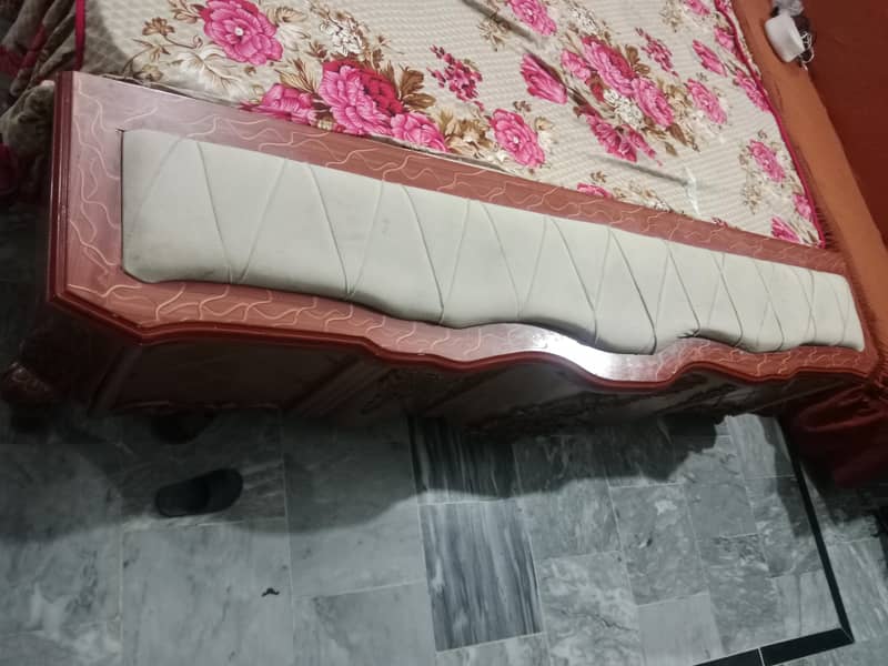 Bed dressing side table one table 4