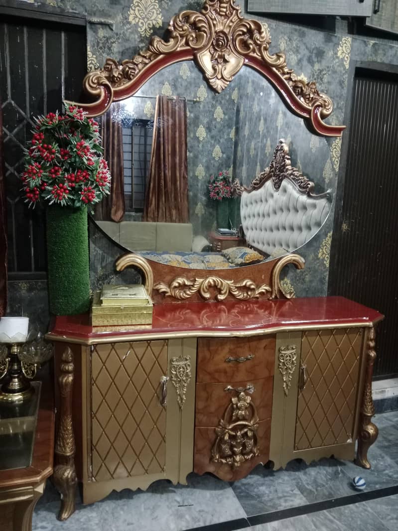 Bed dressing side table one table 6