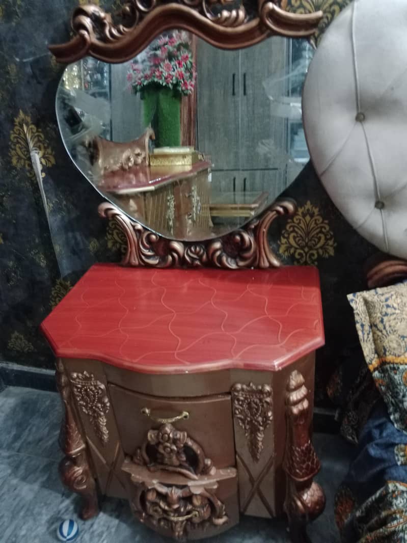 Bed dressing side table one table 10