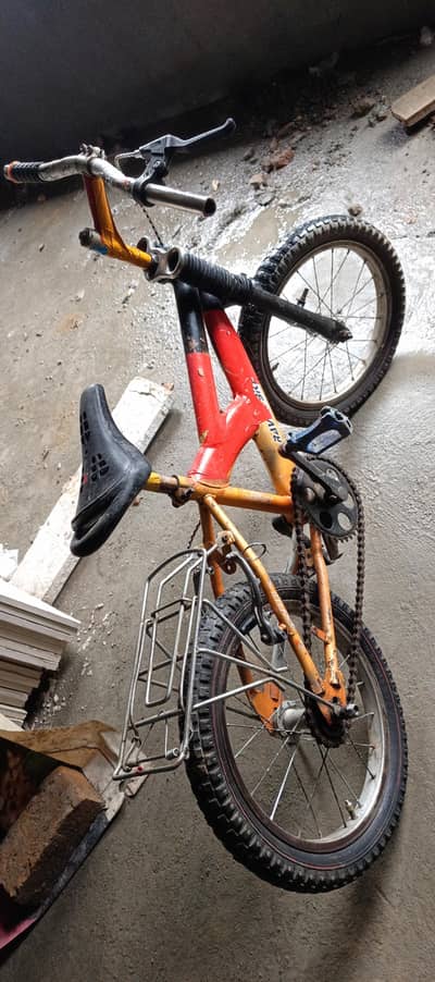 Selling Bycycle only serious buyer contacts