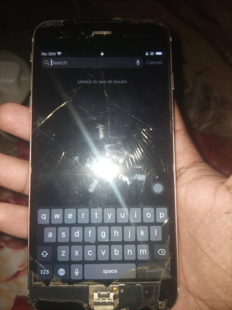 Apple iPhone 6S Plus 1