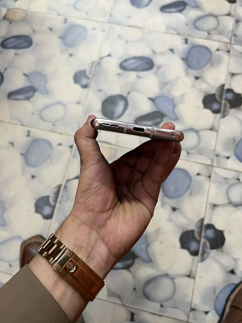 One Plus 8 4