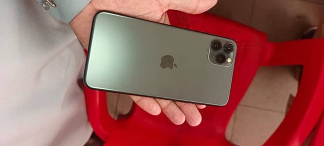 iPhone 11 Pro Max 256gb hy bikol saf 10by10 water pack bettry 92 helth