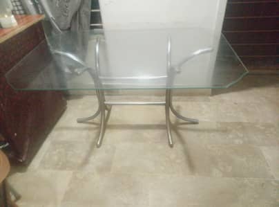 Home used dinning table for sale