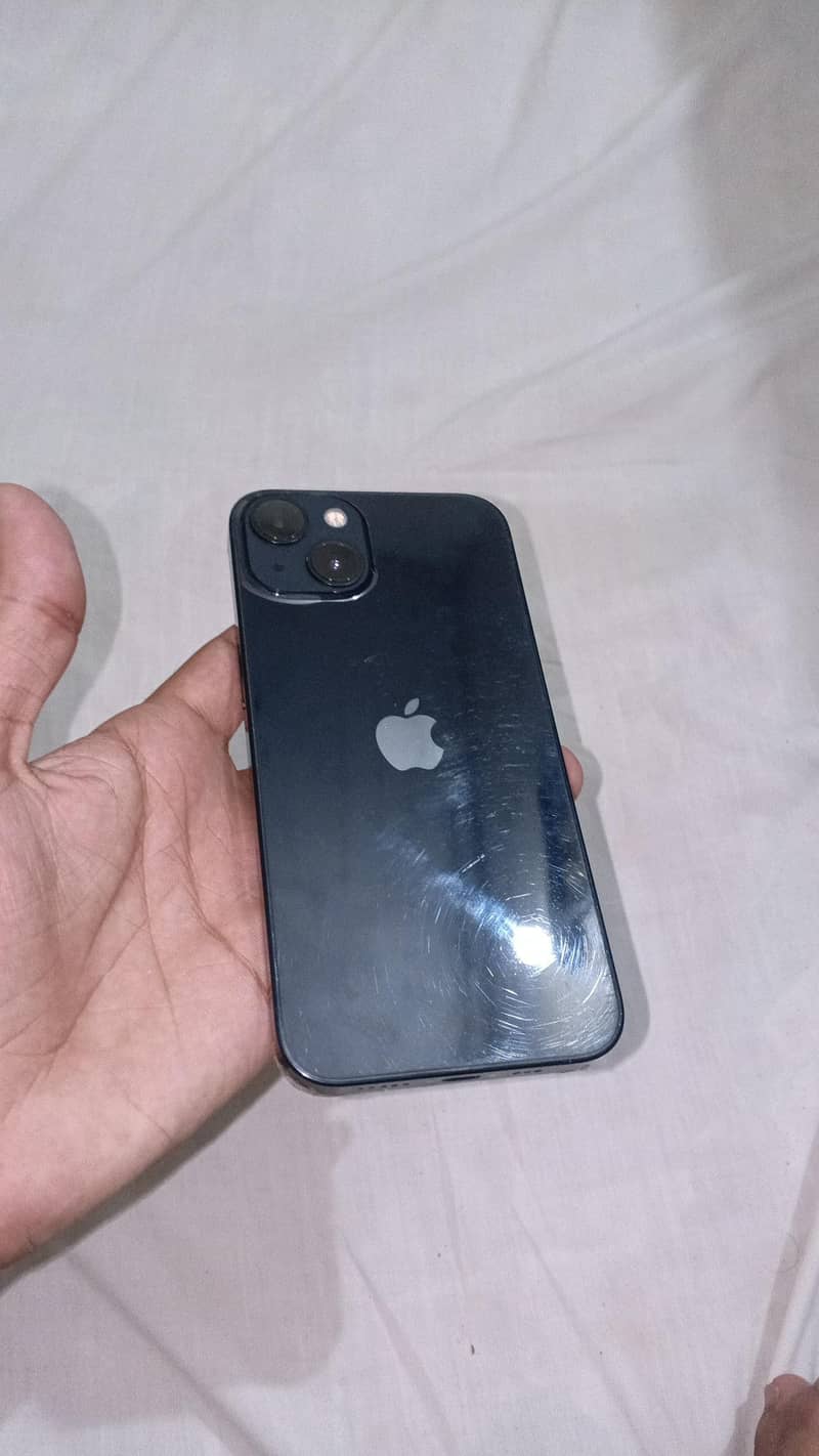 Apple iPhone 13 0