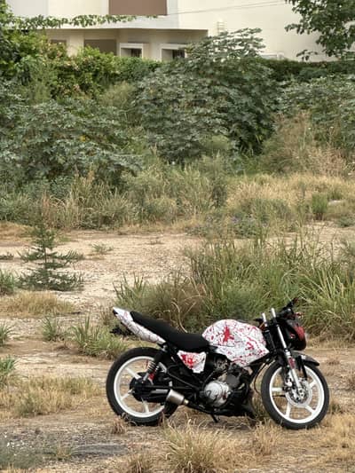 YAMAHA YBR