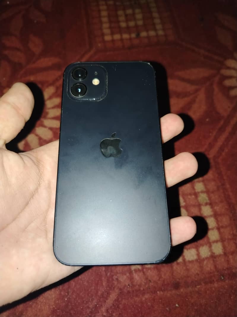 Apple iPhone 12 2