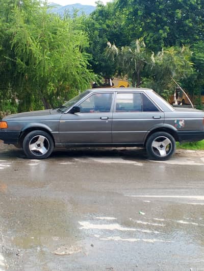 Nissan Sunny 1989