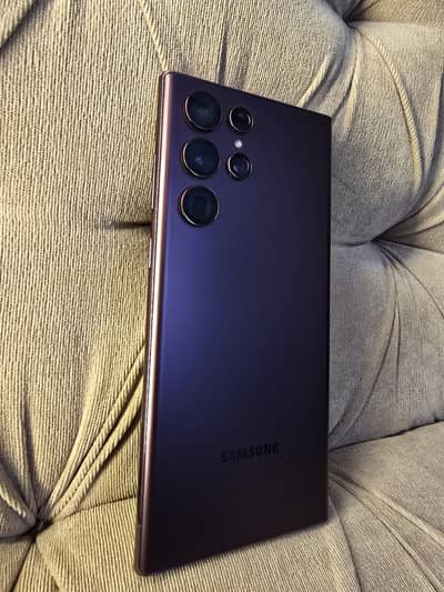 Samsung S22 Ultra 5G (Offical PTA) in Prestine Condition
