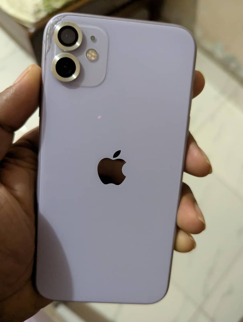 Apple iPhone 11 7